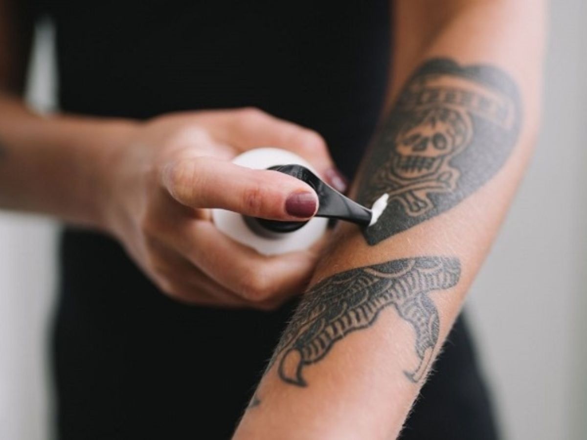 Stages of Tattoo Healing: Signs, Timeline & Care Stages of Tattoo Healing: Signs, Timeline & Care