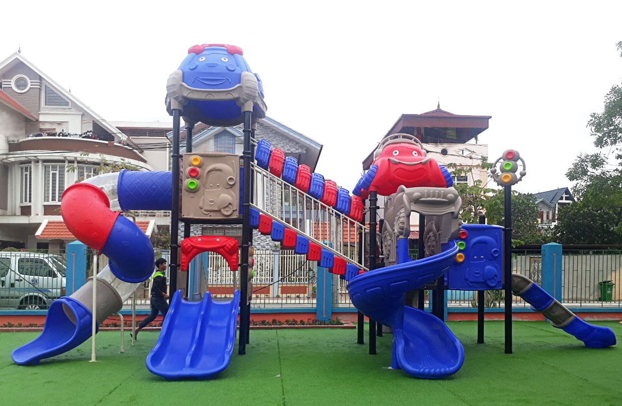 Cầu trượt liên hoàn ngoài trời nhựa