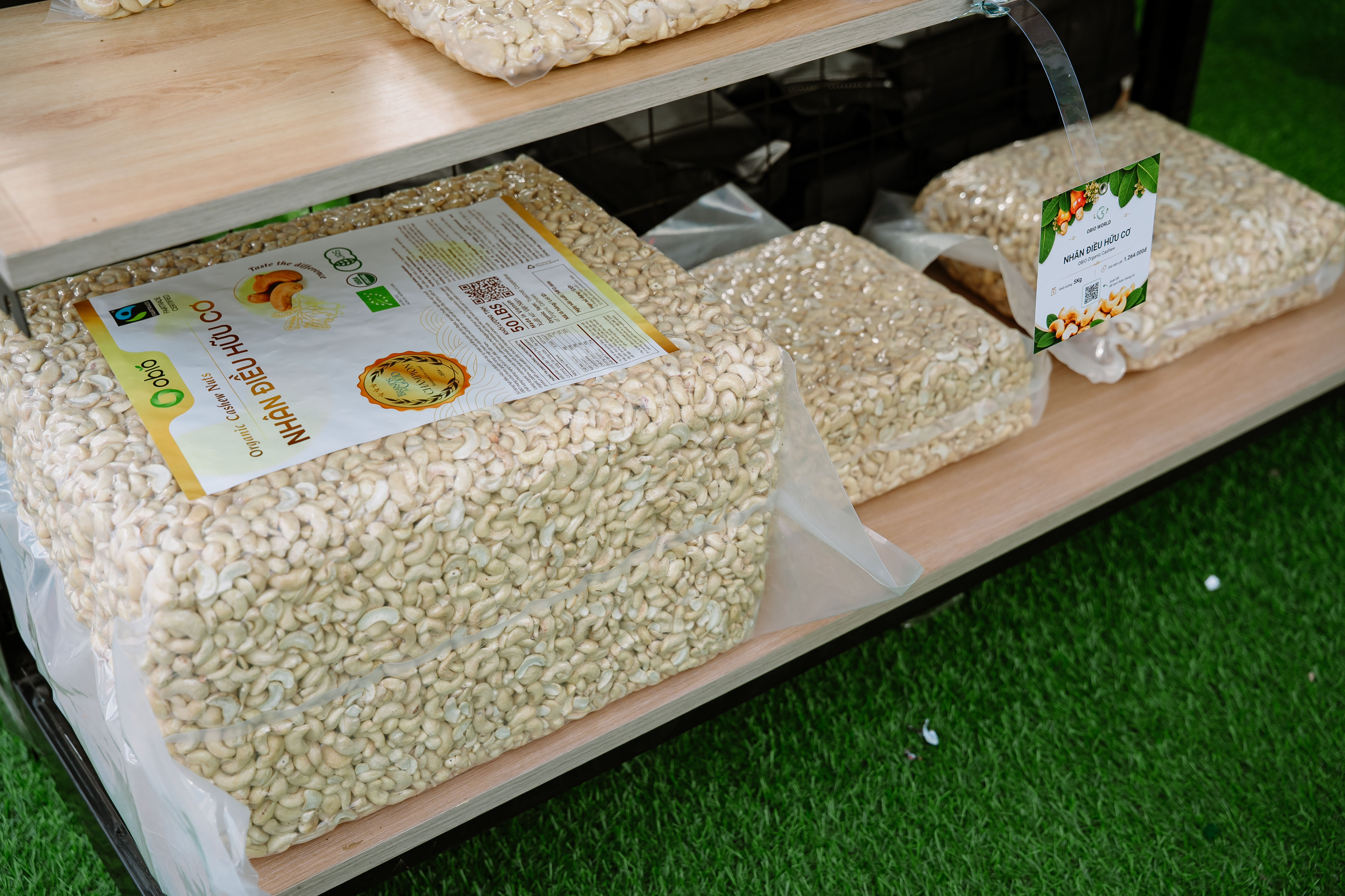 biovalley organic cashew bulk packaging