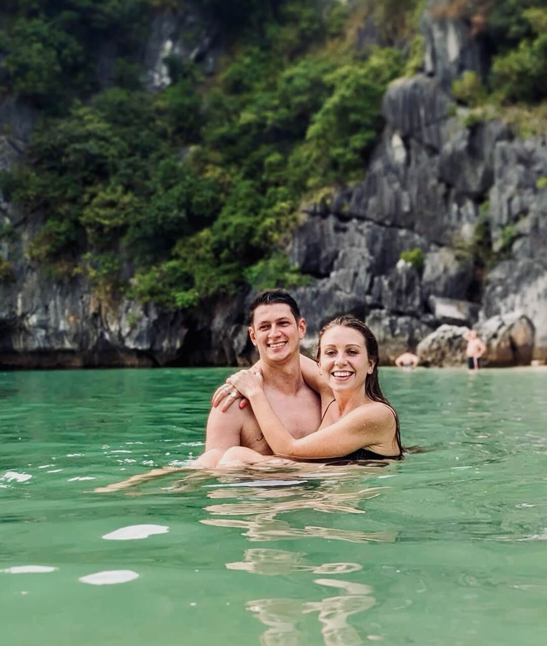 4 Days Sapa & Halong Bay Tour from Hanoi (Short Vietnam Itinerary)