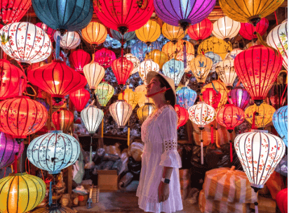 5-Day Heritage & Coastline Journey in Central Vietnam