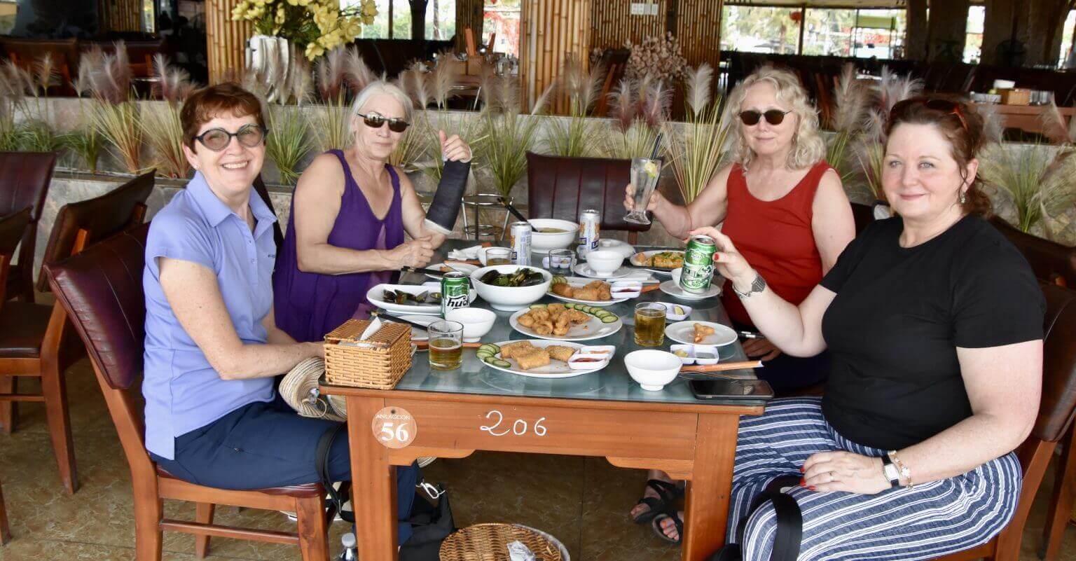 5-Day Heritage & Coastline Journey in Central Vietnam