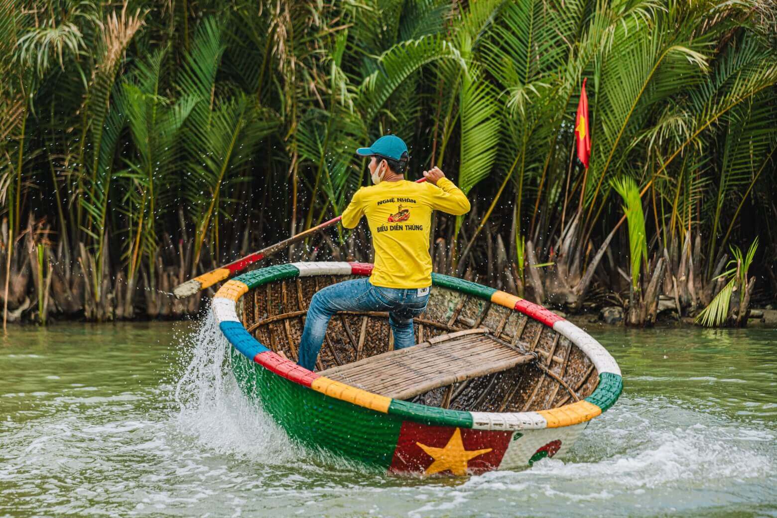 5-Day Heritage & Coastline Journey in Central Vietnam