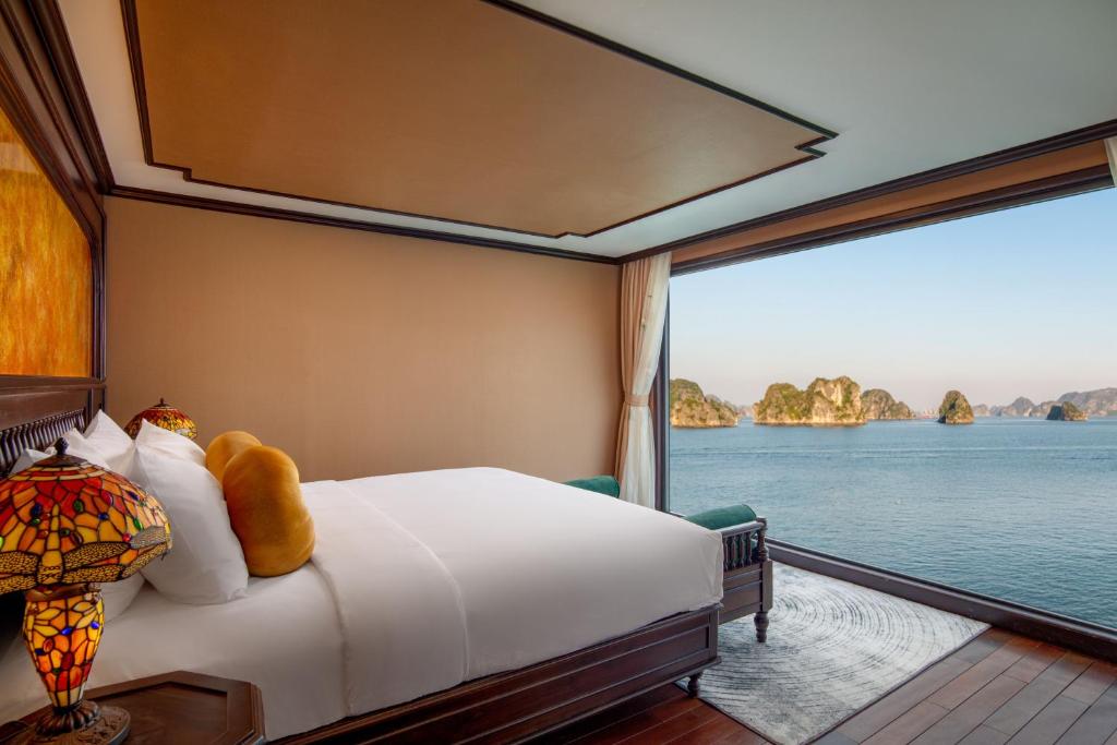 2D1N/3D2N On Indochine Grand Cruise 5 stars – Lan Ha Bay
