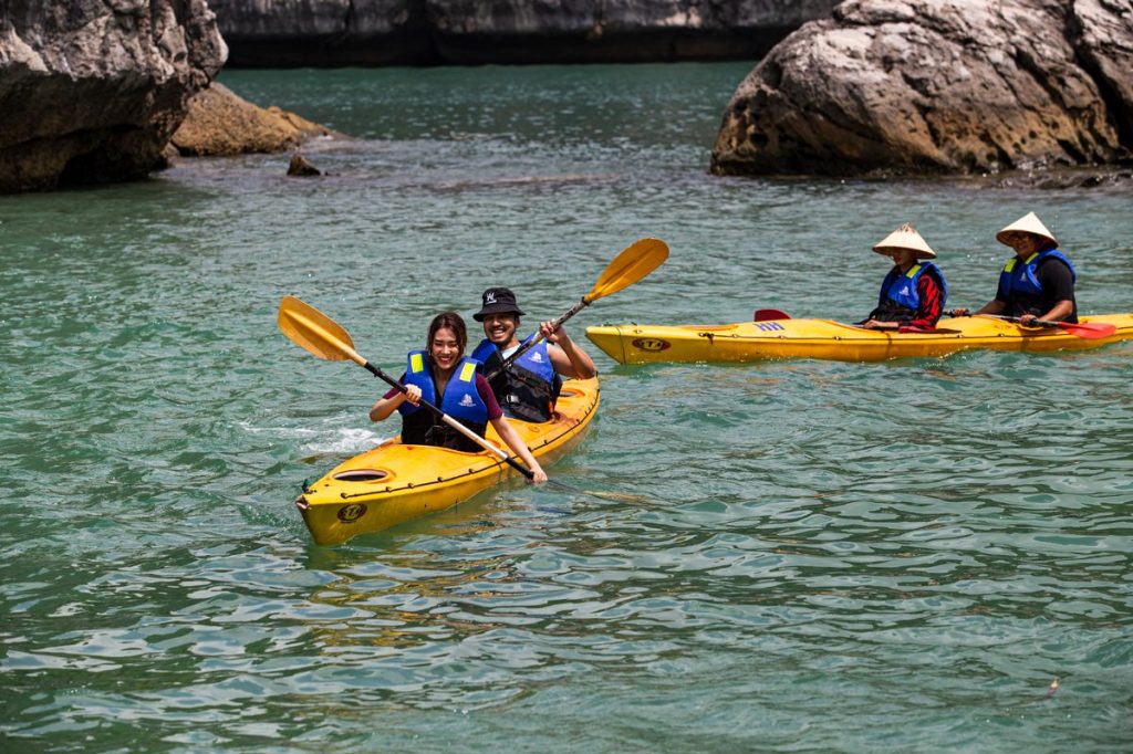 Top 7 Best Halong Bay Cruises (2 Days 1 Night) + Price & Review 2026