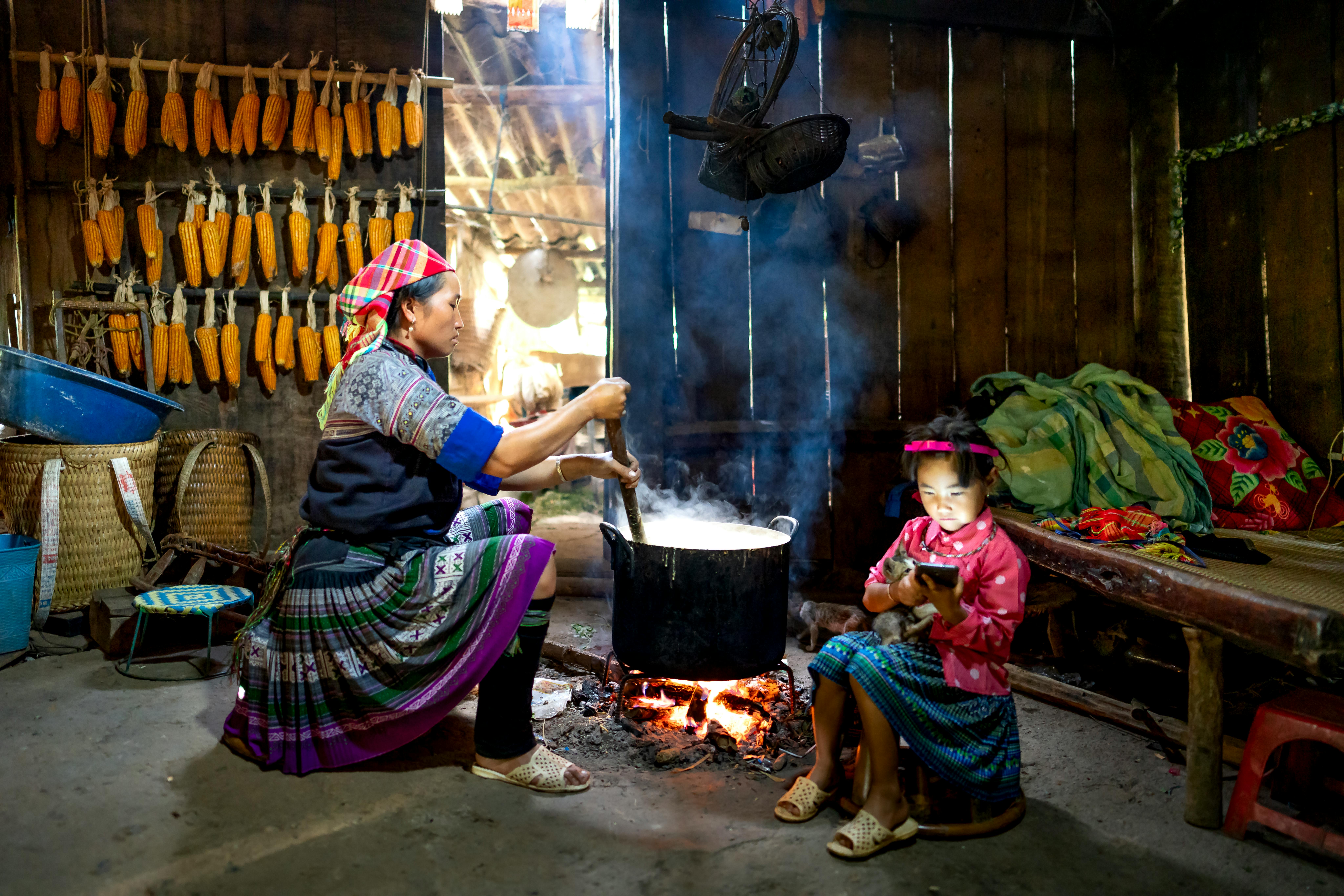 Sapa cooking class local home rain