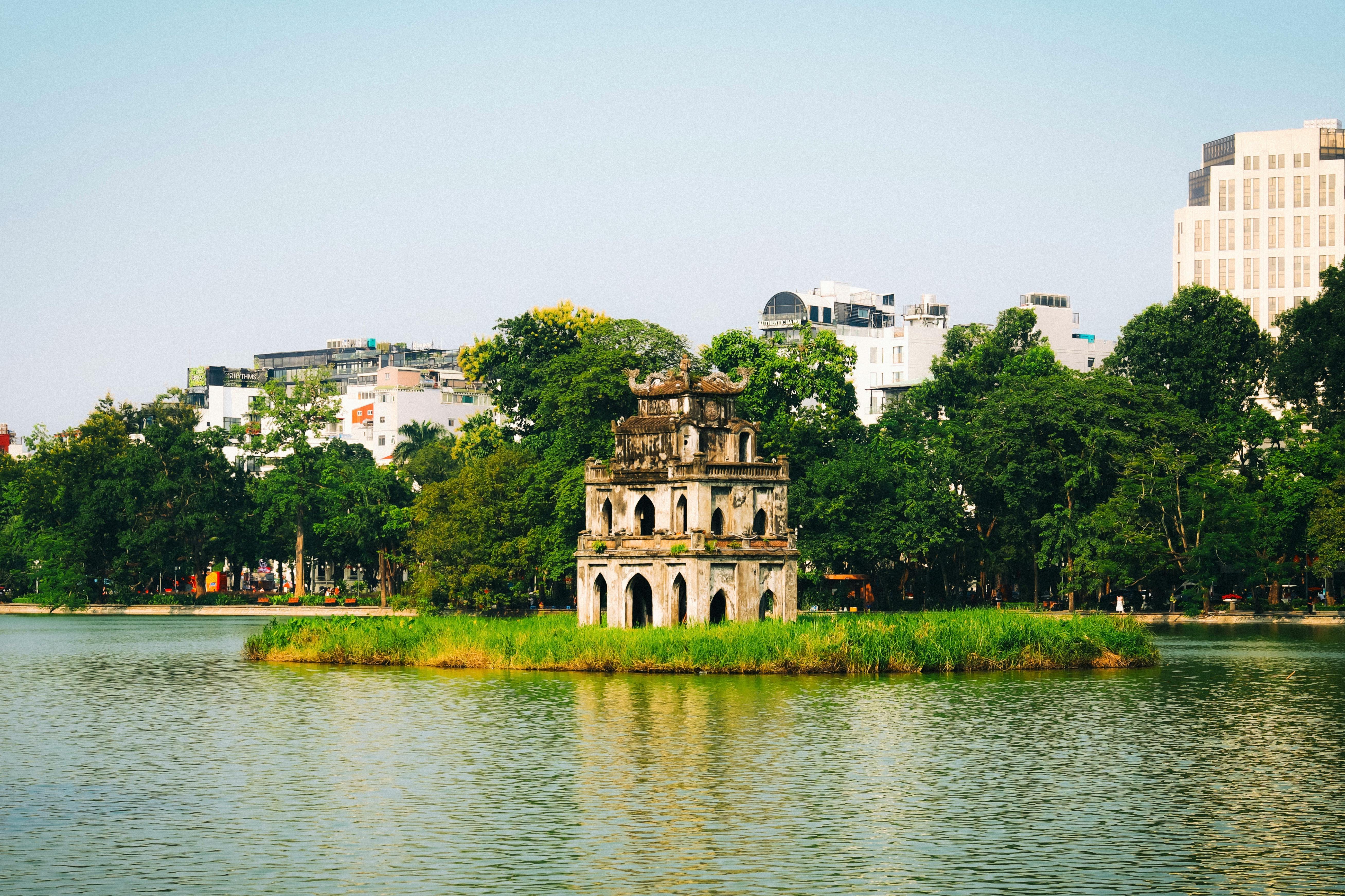Hanoi In 2 Days: The Honest Itinerary – What To Do, What To Skip? [Azotar Travel]