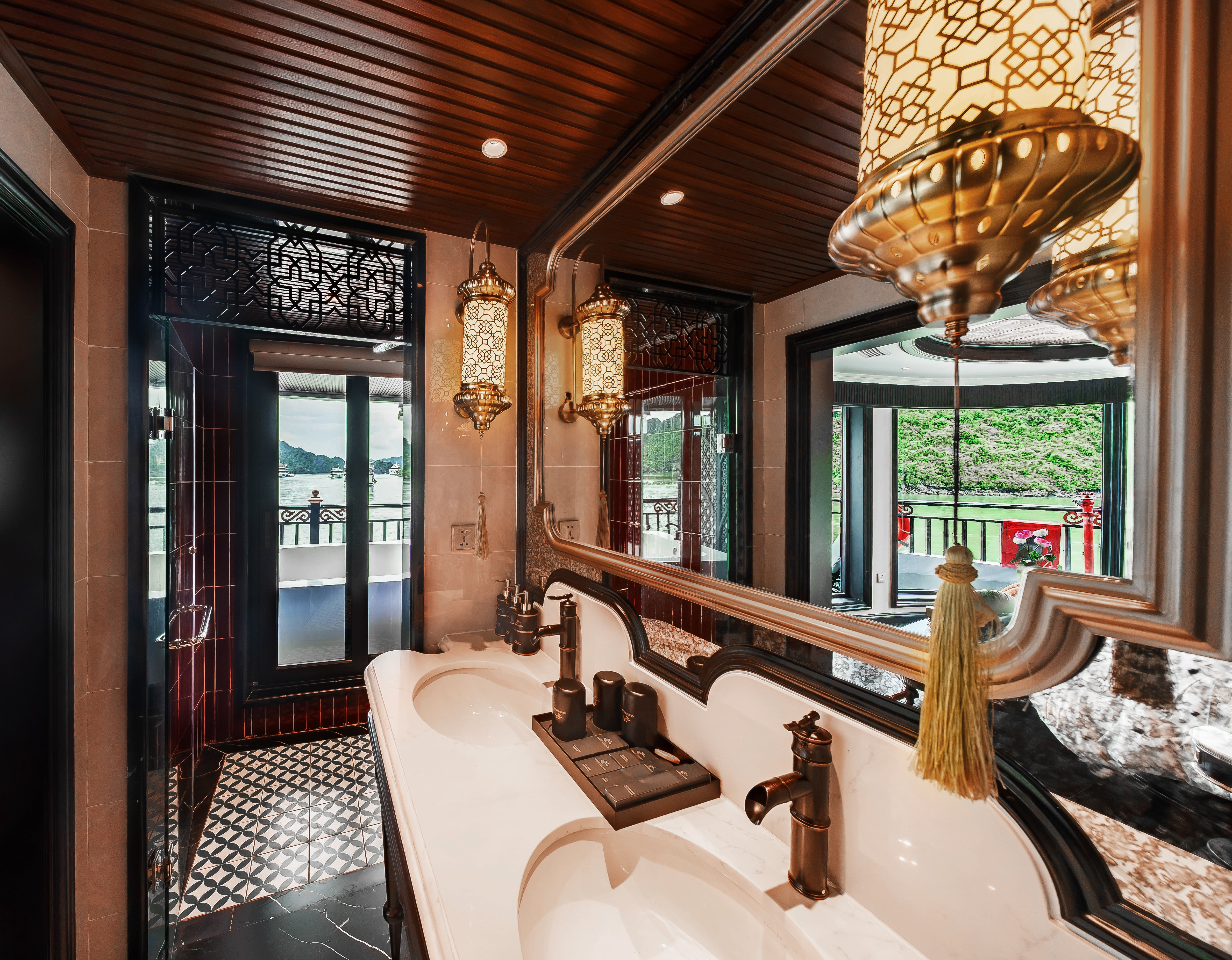 2D1N & 3D2N on 6-star Orient Legacy Cruise – Luxury Ha Long Bay – Lan Ha Bay Cruise