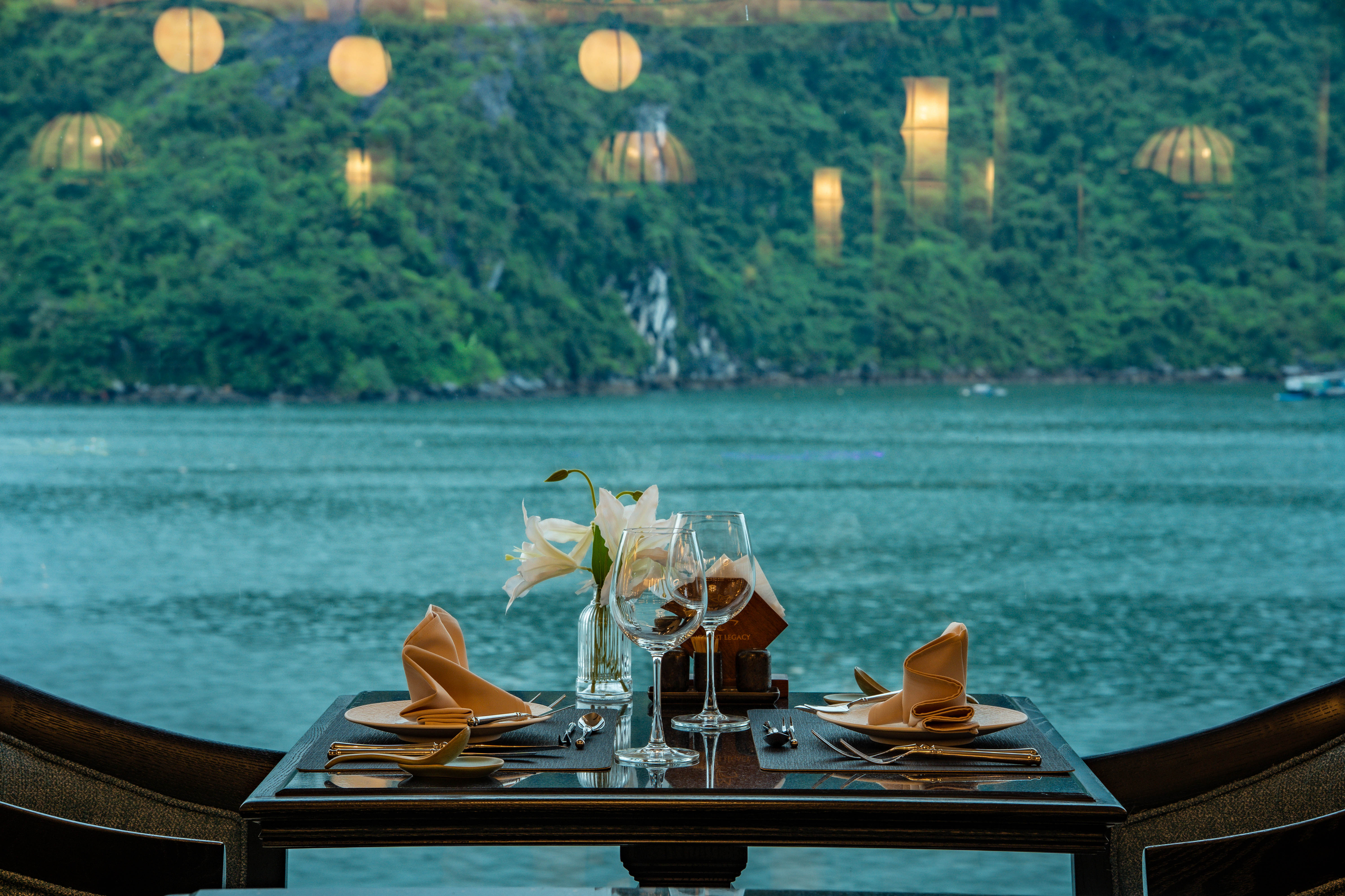2D1N & 3D2N on 6-star Orient Legacy Cruise – Luxury Ha Long Bay – Lan Ha Bay Cruise
