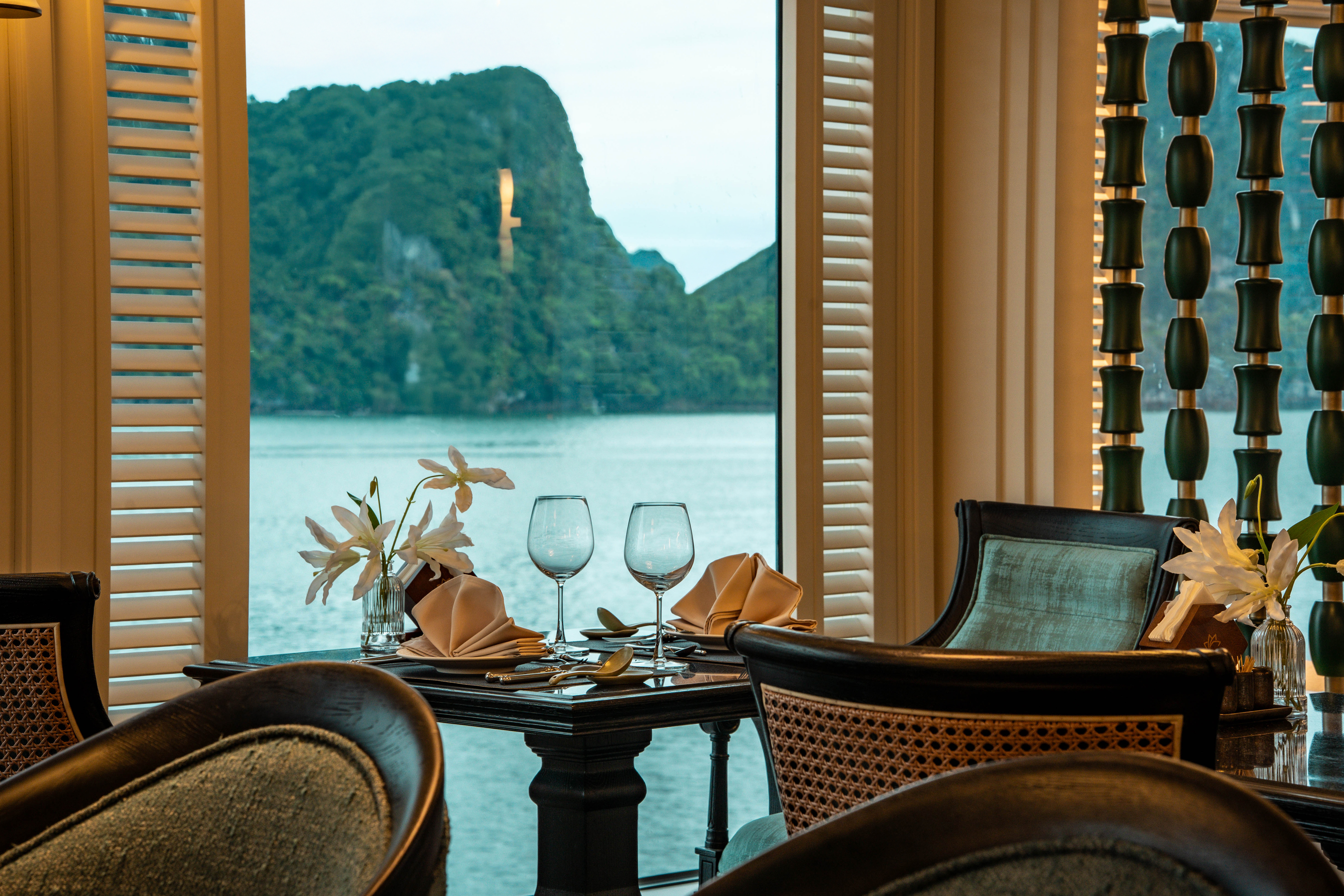 2D1N & 3D2N on 6-star Orient Legacy Cruise – Luxury Ha Long Bay – Lan Ha Bay Cruise