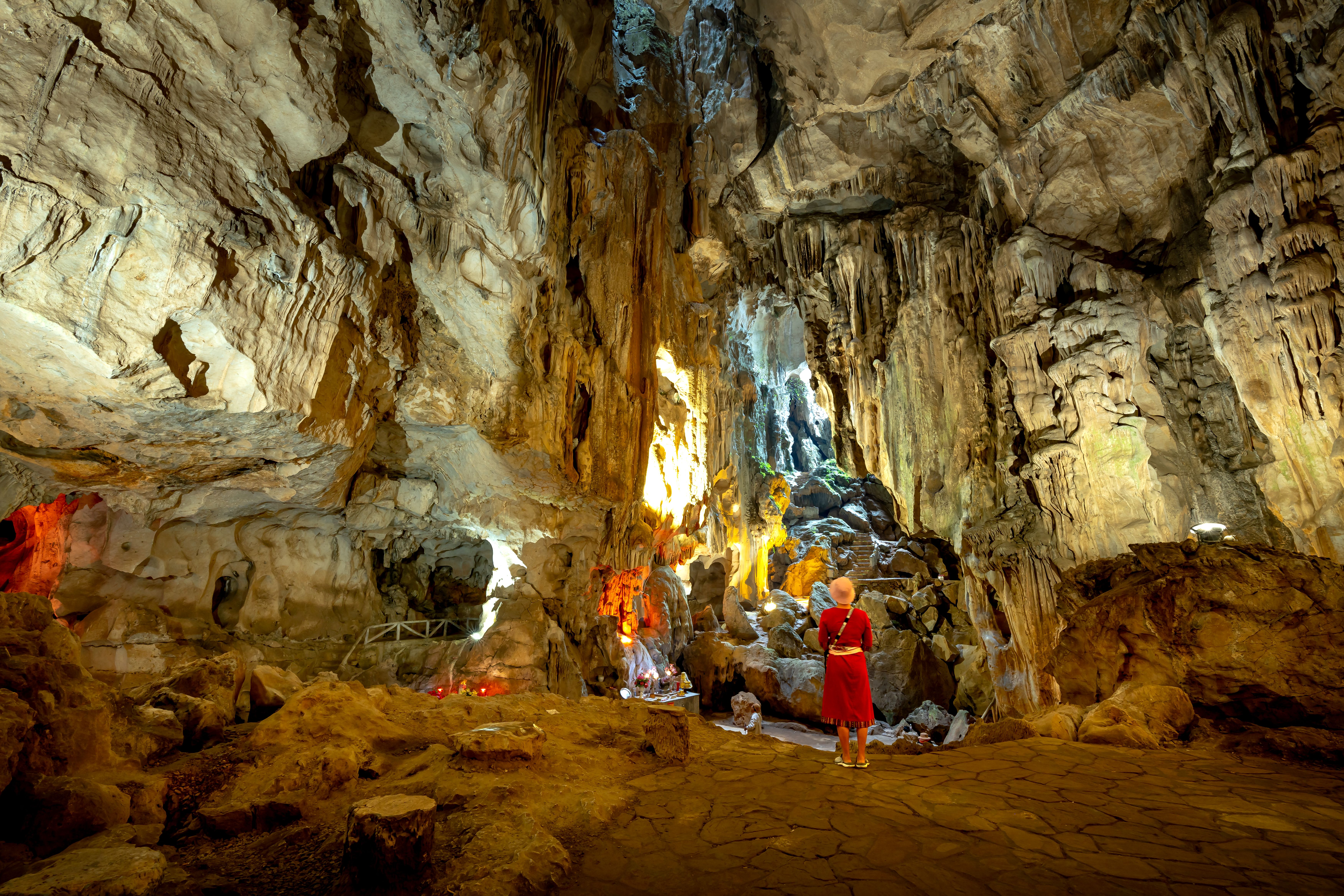 Cao Bang 2 Days 1 Night Tour: Local Life, Traditional Crafts & Hidden Valleys