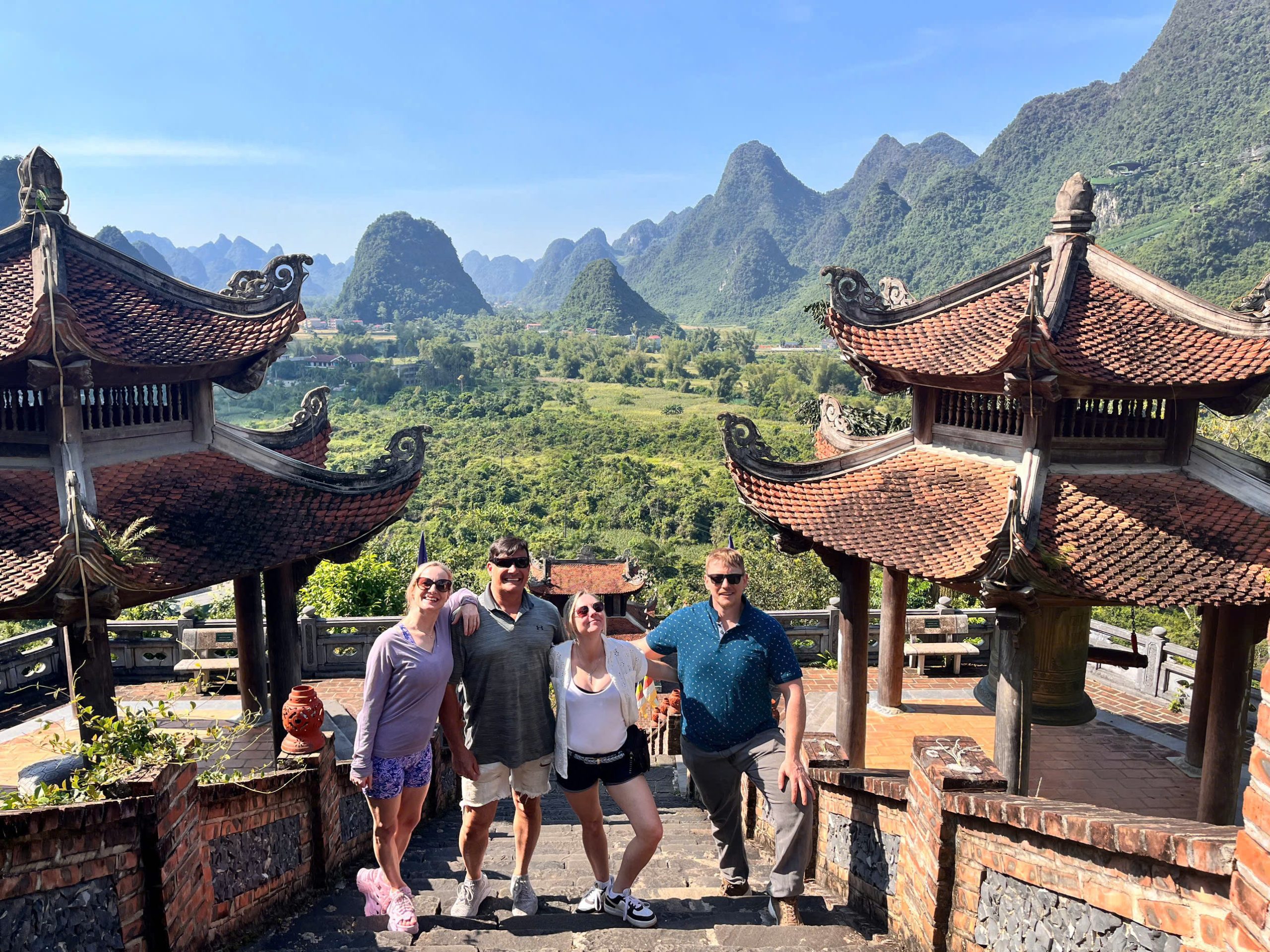 Cao Bang 2 Days 1 Night Tour: Local Life, Traditional Crafts & Hidden Valleys