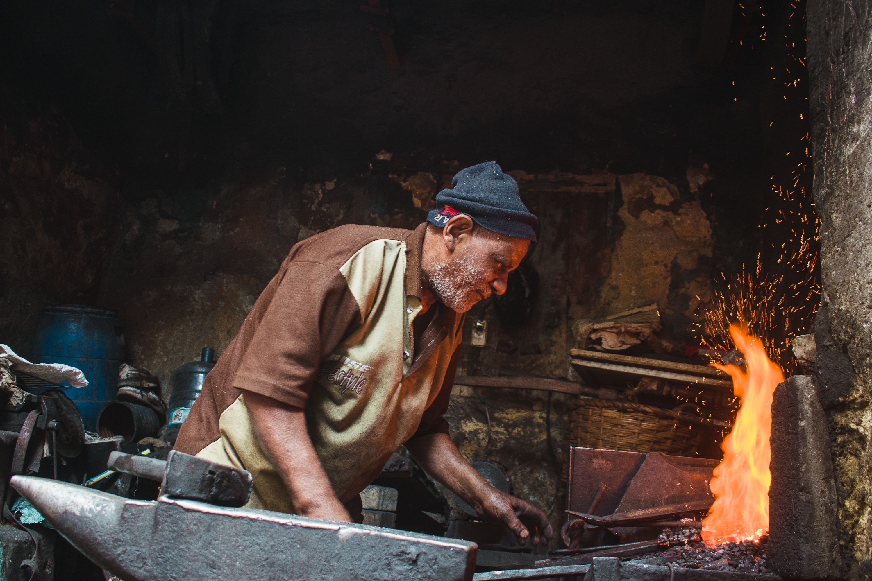Cao Bang 2 Days 1 Night Tour: Local Life, Traditional Crafts & Hidden Valleys
