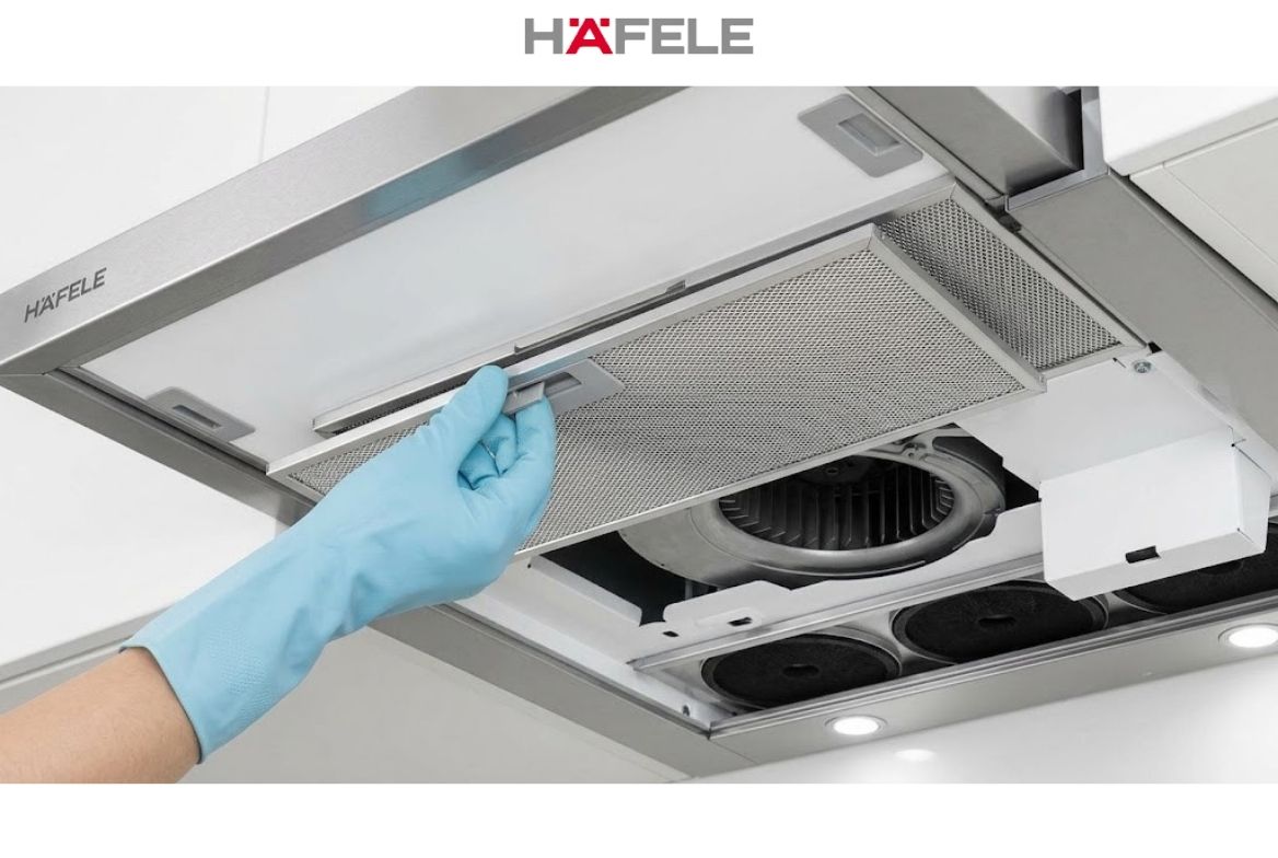 Đánh Giá Máy Hút Mùi Hafele HH S70A (533.89.031) Chính Hãng | Lực Hút Khỏe, Độ Ồn Thấp - HafelePro Lưới lọc nhôm dễ dàng tháo rời vệ sinh bằng tay hoặc cho vào máy rửa bát