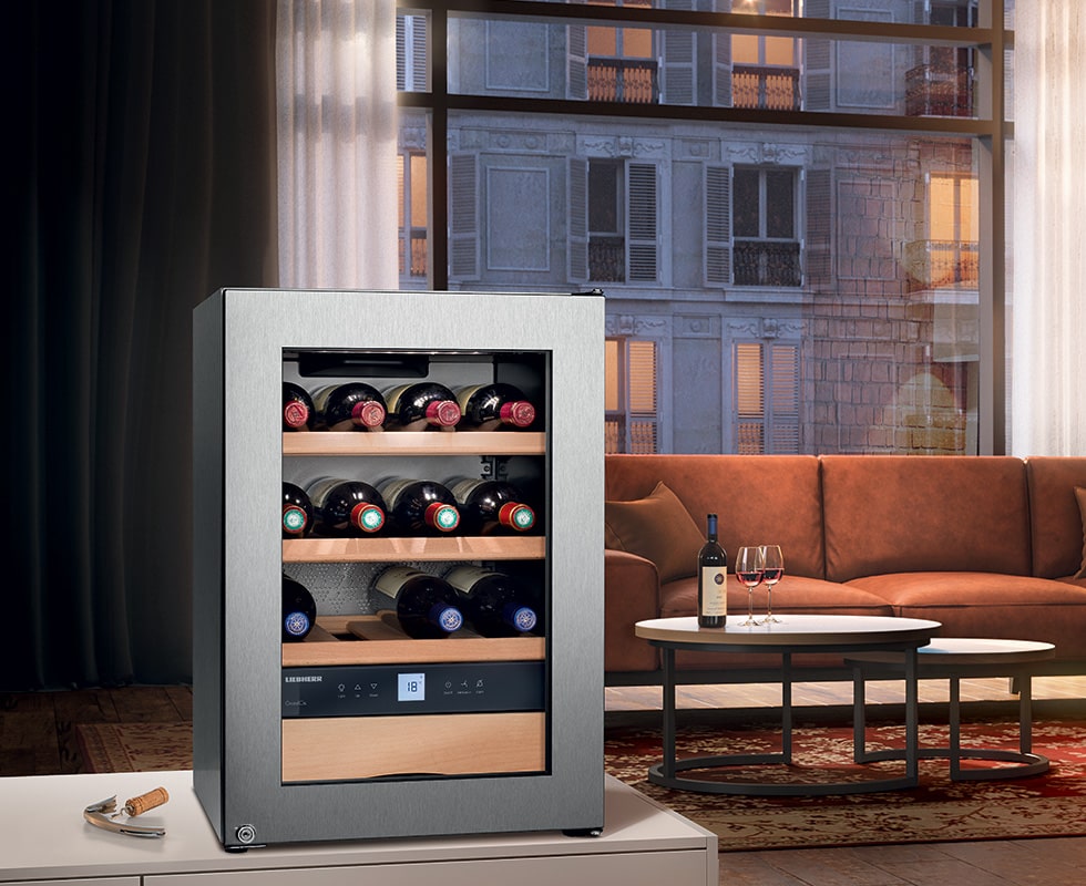 Tủ Bảo Quản Rượu Vang 12 Chai Là Dòng Tủ Rượu Mini Được Thiết Kế Chuyên Dụng Cho Nhu Cầu Lưu Trữ Từ 8-12 Chai Rượu Vang, Duy Trì Môi Trường Bảo Quản Tiêu Chuẩn