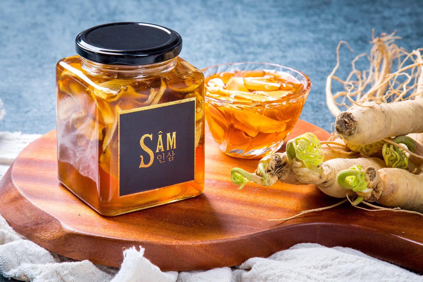 Sâm Ngâm Mật Ong Có Nên Để Tủ Lạnh Không? Lời Khuyên Từ Thầy Thuốc Sâm Ngâm Mật Ong Có Nên Để Tủ Lạnh Không? Lời Khuyên Từ Thầy Thuốc
