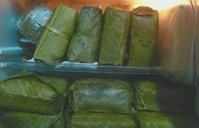 Sai Lầm Khi Bảo Quản Bánh Chưng Trong Tủ Lạnh: Để Bánh Trực Tiếp Không Bọc Hoặc Dùng Túi Ni Lông Đựng