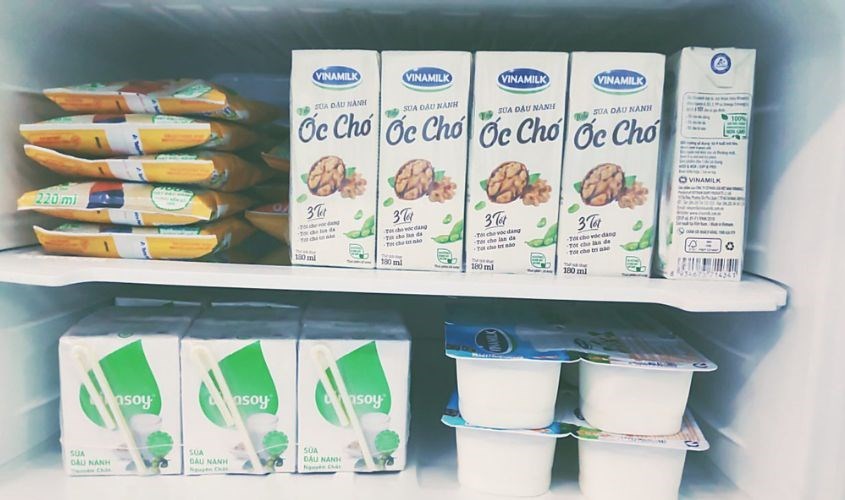 Sữa Đậu Nành Đóng Hộp Nếu Chưa Mở Nắp Có Thể Bảo Quản Ở Nhiệt Độ Thường Hoặc Tủ Lạnh Theo Hạn Sử Dụng Của Nhà Sản Xuất
