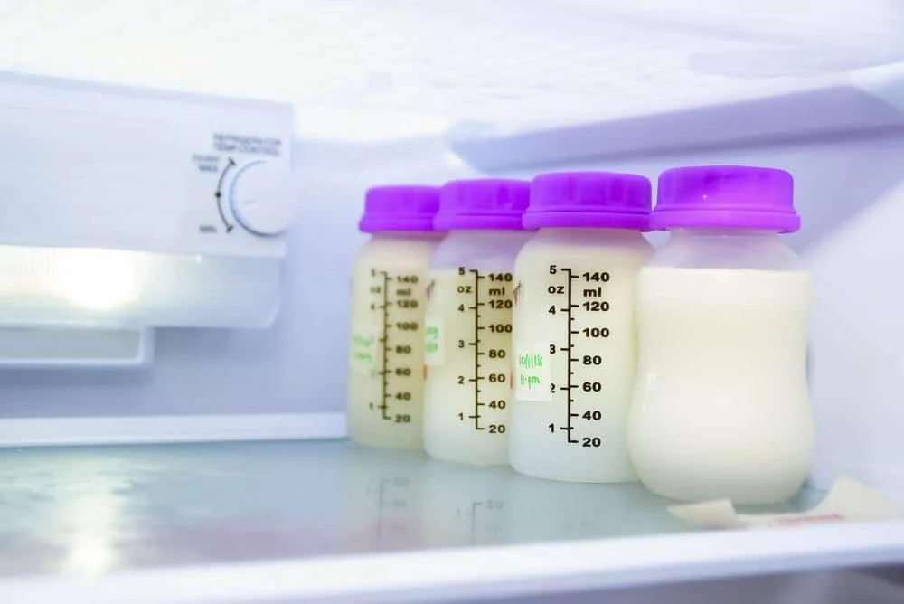 Sữa Công Thức Để Tủ Lạnh Được Bao Lâu? Để Ngăn Mát Tối Đa 24 Giờ Nếu Sữa Mới Pha, Bé Chưa Bú Sữa Công Thức Để Tủ Lạnh Được Bao Lâu? Để Ngăn Mát Tối Đa 24 Giờ Nếu Sữa Mới Pha, Bé Chưa Bú
