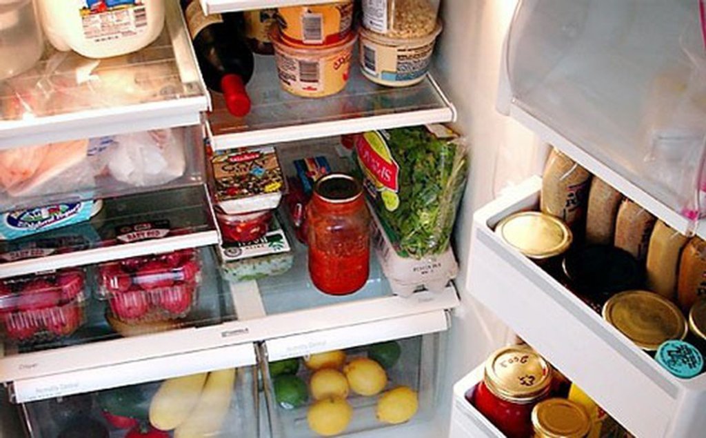 Tác Hại Của Thức Ăn Để Lâu Trong Tủ Lạnh Là Nguyên Nhân Gây Ngộ Độc Hàng Đầu. Tác Hại Của Thức Ăn Để Lâu Trong Tủ Lạnh Là Nguyên Nhân Gây Ngộ Độc Hàng Đầu.