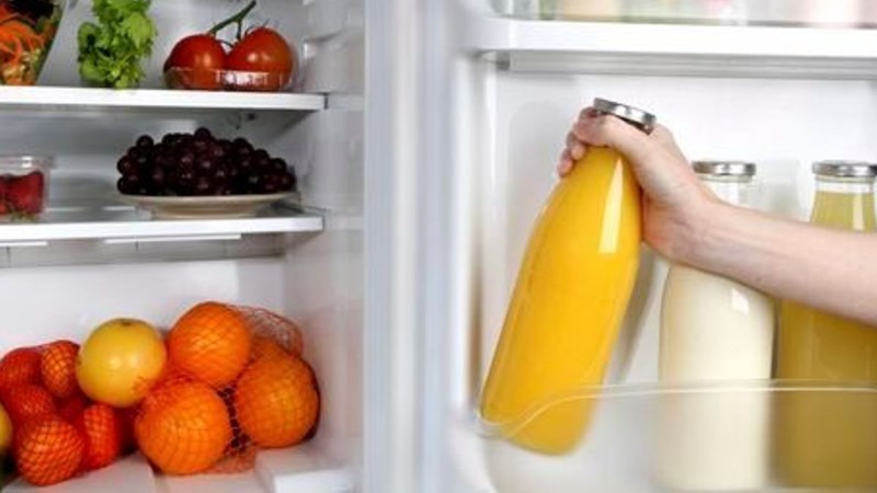 Nước Ép Để Tủ Lạnh Được Bao Lâu Mà Không Bị Đắng Hay Mất Chất? Khám Phá 5 Mẹo Bảo Quản Nước Ép Cực Hay Và Lựa Chọn Tủ Lạnh Phù Hợp Tại Phan Bếp.