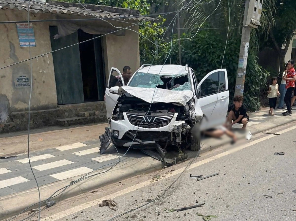 SAU MỖI TAY LÁI LÀ CẢ MỘT GIA ĐÌNH: XIN ĐỪNG ĐỂ NHỮNG GIÂY PHÚT LƠ LÀ TRỞ THÀNH SỰ HỐI TIẾC! SAU MỖI TAY LÁI LÀ CẢ MỘT GIA ĐÌNH: XIN ĐỪNG ĐỂ NHỮNG GIÂY PHÚT LƠ LÀ TRỞ THÀNH SỰ HỐI TIẾC!