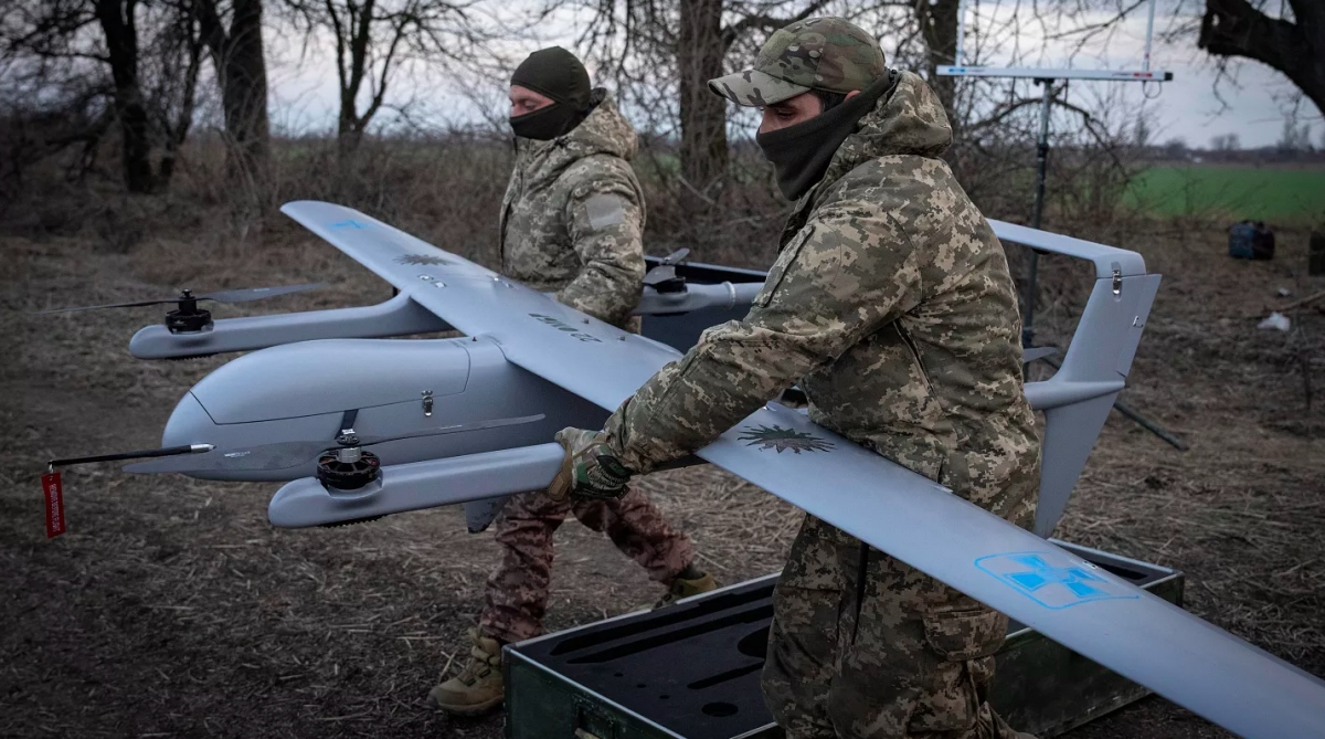 Hơn 800.000 mục tiêu bị san phẳng: Cú sốc từ chiến thuật “mưa UAV” của quân đội Ukraine Hơn 800.000 mục tiêu bị san phẳng: Cú sốc từ chiến thuật “mưa UAV” của quân đội Ukraine