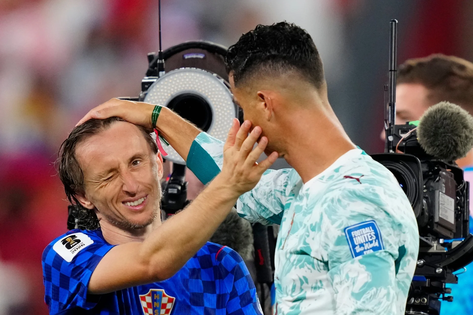 Bồ Đào Nha đi tiếp, Croatia dừng bước: Khúc vĩ thanh đầy cảm xúc của Ronaldo và Modric tại World Cup 2026 Bồ Đào Nha đi tiếp, Croatia dừng bước: Khúc vĩ thanh đầy cảm xúc của Ronaldo và Modric tại World Cup 2026
