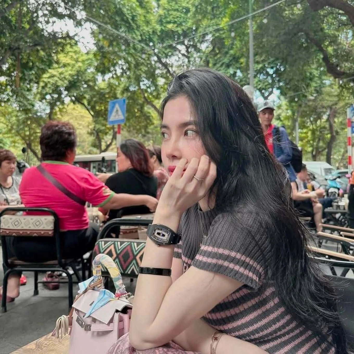 6 năm chuyển tiền cho người chưa từng gặp, cô gái TPHCM khiến nhiều người xúc động 6 năm chuyển tiền cho người chưa từng gặp, cô gái TPHCM khiến nhiều người xúc động