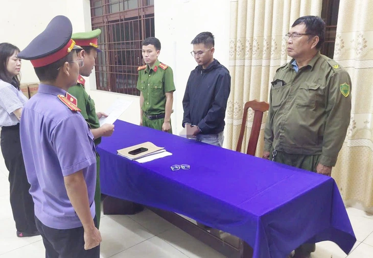 bat-tam-giam-tai-xe-vu-chay-xe-tai-cay-xang-le-trung-2026-05-04-17778668050801178010388