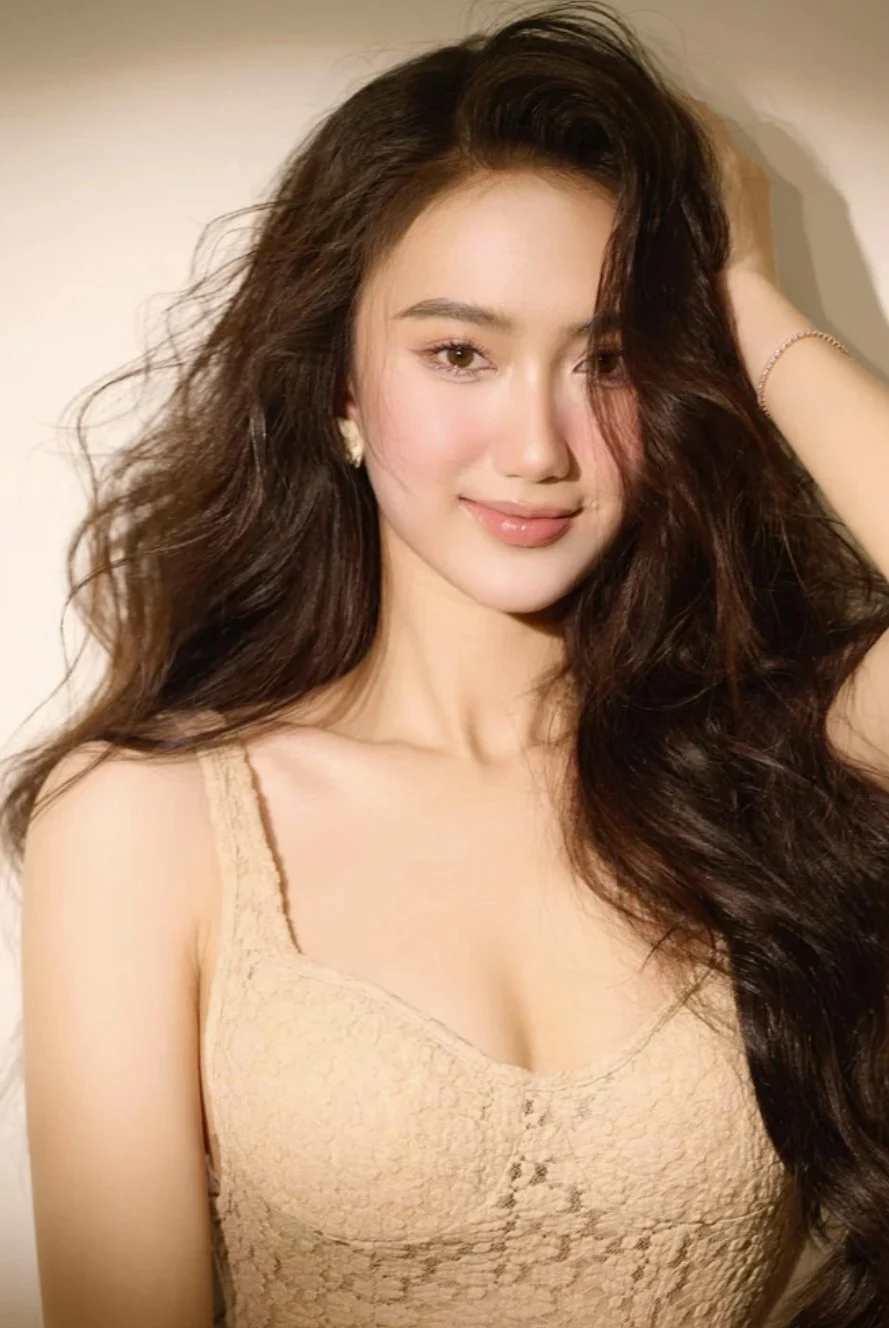 le-tran-thanh-tam-my-nhan-2-2003