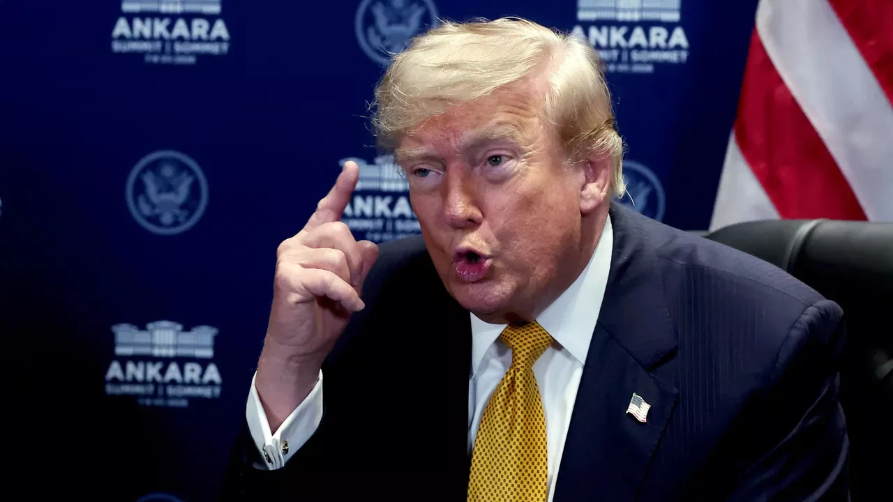 trump-ap-0836