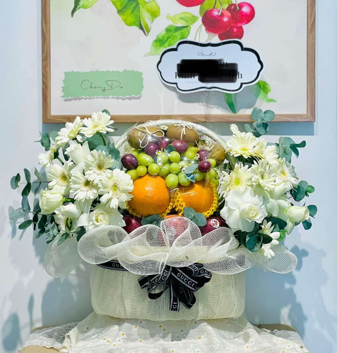 Giỏ trái cây kèm hoa tươi 5